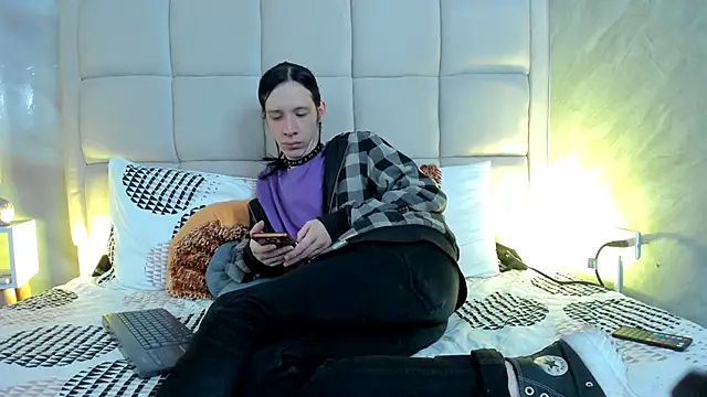 Hecatee 77 online show from 02.21.26