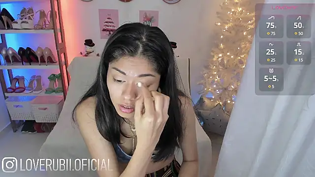 Snapshot of loverubii chatting on 12.04.24 loverubii online show from 12.04.24