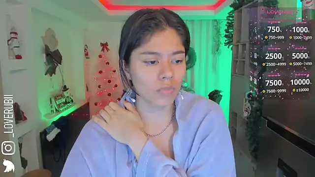 loverubii online show from 12.05.25