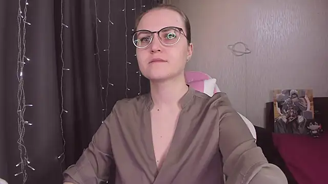 MissBrightShine online show from 02.05.26