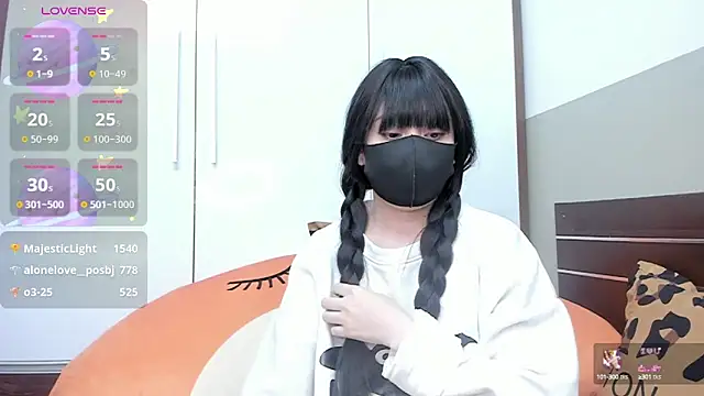 alonelove   online show from 01.19.25