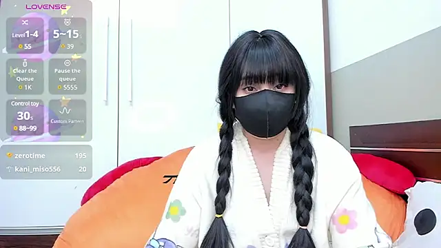 alonelove   online show from 02.08.25