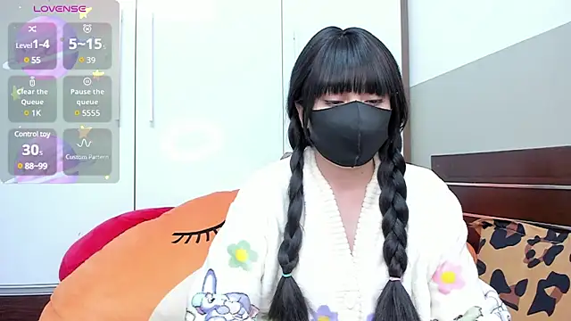 alonelove   online show from 02.10.25