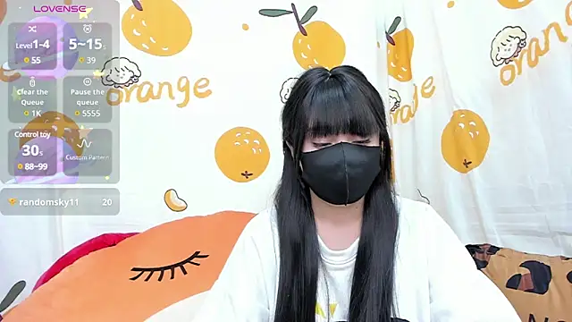 alonelove   online show from 02.13.25