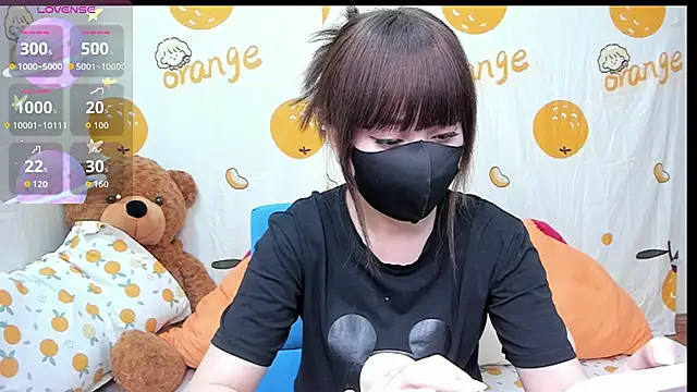 alonelove   online show from 10.14.25