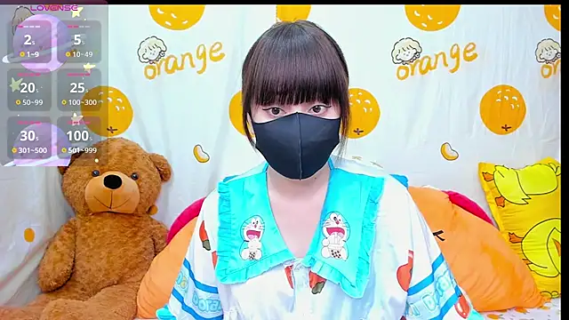 alonelove   online show from 10.18.25