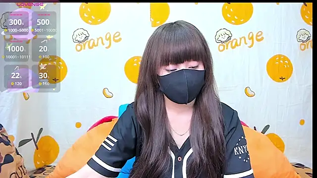 alonelove   online show from 10.23.25