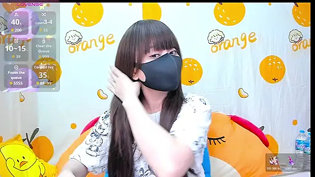 Snapshot of alonelove__ chatting on 11.01.25 alonelove online show from 11.01.25