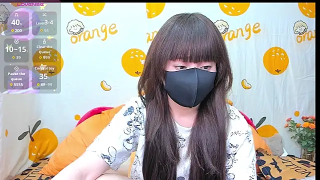 Snapshot of alonelove__ chatting on 11.07.25 alonelove online show from 11.07.25