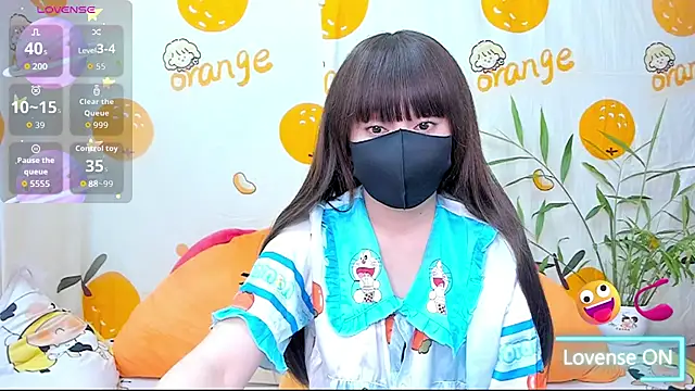 Snapshot of alonelove__ chatting on 12.01.25 alonelove online show from 12.01.25