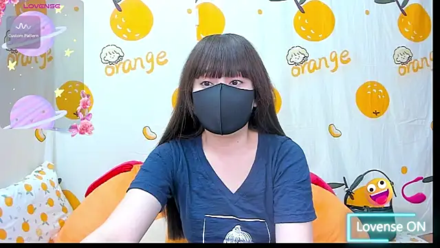 Snapshot of alonelove__ chatting on 01.06.26 alonelove online show from 01.06.26