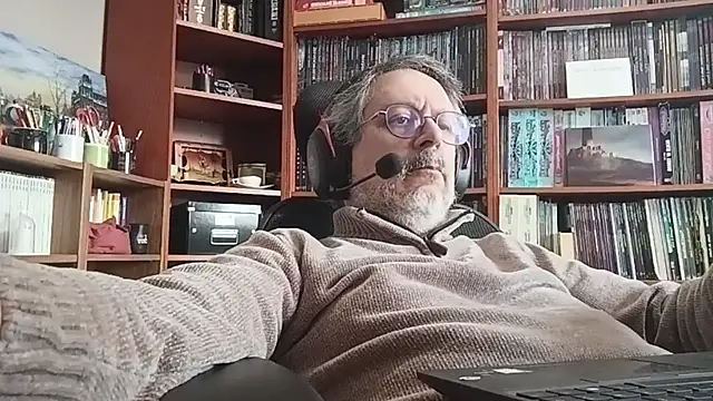 Mandra is a whore online show from 10.31.25