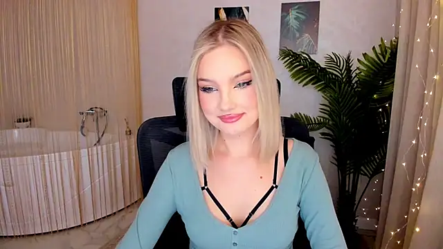 FloweryLove 1 online show from 03.04.25