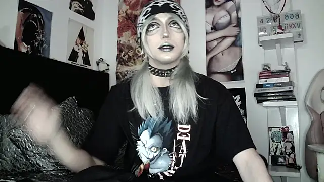 Snapshot of kiiler_queen chatting on 05.11.26 kiiler queen online show from 05.11.26