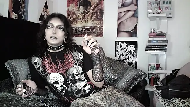 Snapshot of kiiler_queen chatting on 05.14.26 kiiler queen online show from 05.14.26