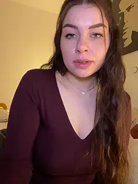 EllyNora online show from 03.05.25