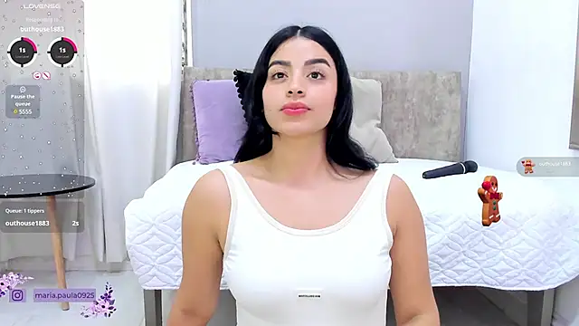 Snapshot of Paula_Desousa chatting on 02.10.25 Paula Desousa online show from 02.10.25