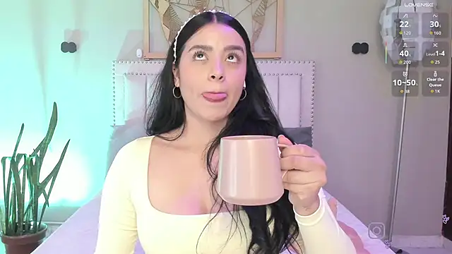 Snapshot of Paula_Desousa chatting on 01.14.26 Paula Desousa online show from 01.14.26