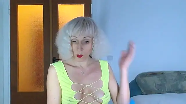 Kissiya-Allisya online show from 02.27.25