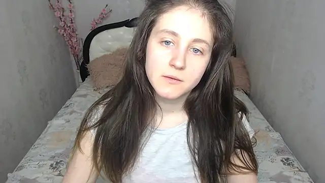 Snapshot of Holliy_Cooper chatting on 06.03.26 Holliy Cooper online show from 06.03.26