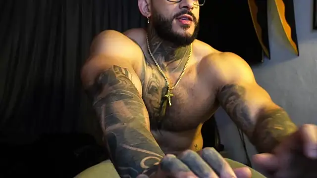 jacksonc  online show from 04.21.26