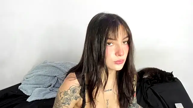 Snapshot of SweetBaby_nkl chatting on 02.10.26 SweetBaby nkl online show from 02.10.26