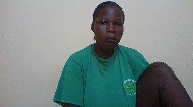 Snapshot of prettychic5 chatting on 01.20.25 prettychic5 online show from 01.20.25