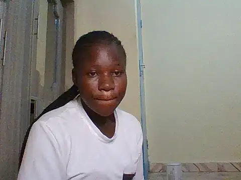 Snapshot of prettychic5 chatting on 01.17.26 prettychic5 online show from 01.17.26