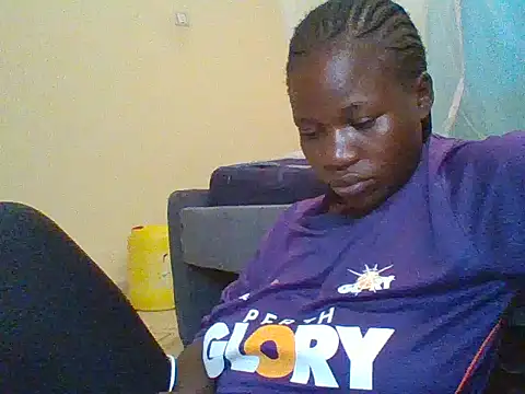 Snapshot of prettychic5 chatting on 01.19.26 prettychic5 online show from 01.19.26