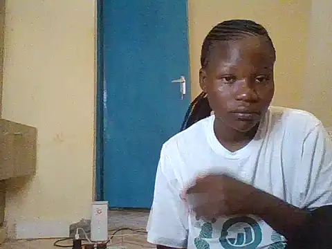 Snapshot of prettychic5 chatting on 02.17.26 prettychic5 online show from 02.17.26