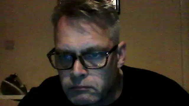 Snapshot of adriaan1975 chatting on 02.26.26 adriaan1975 online show from 02.26.26