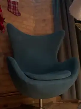 Snapshot of Demona696 chatting on 12.22.24 Demona696 online show from 12.22.24