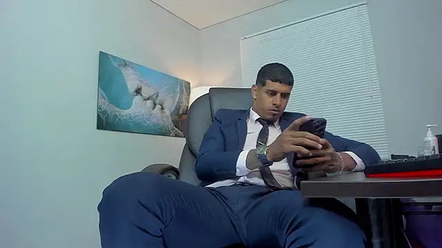 vincen jose online show from 11.28.25