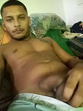 Snapshot of emrehliug12 chatting on 04.06.26 emrehliug12 online show from 04.06.26