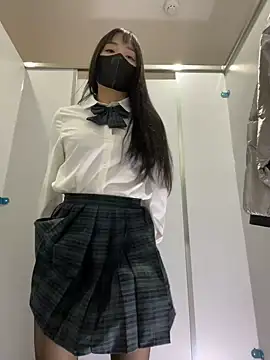 Snapshot of Asia-Lynn chatting on 01.04.25 Asia-Lynn online show from 01.04.25