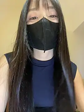 Snapshot of Asia-Lynn chatting on 03.25.26 Asia-Lynn online show from 03.25.26