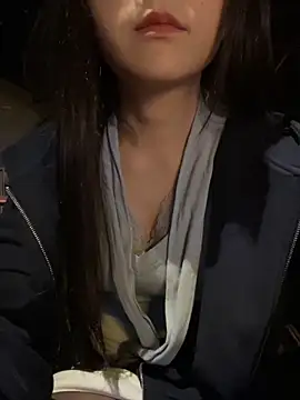 Snapshot of Asia-Lynn chatting on 04.24.26 Asia-Lynn online show from 04.24.26