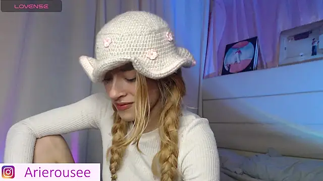 arie rousee sub online show from 10.11.25