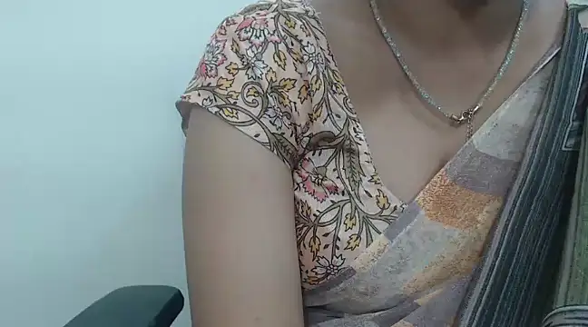 Lovely Siri 23 online show from 01.27.25