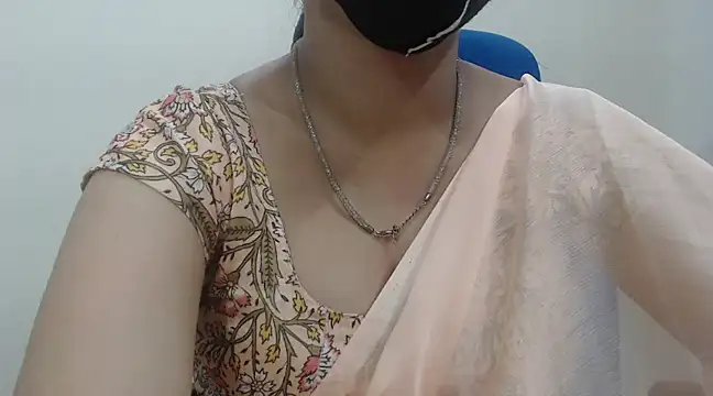 Lovely Siri 23 online show from 03.17.25