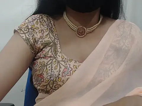 Snapshot of Lovely_Siri_23 chatting on 02.06.26 Lovely Siri 23 online show from 02.06.26