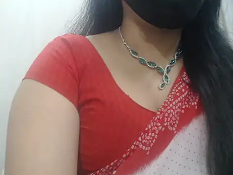 Snapshot of Lovely_Siri_23 chatting on 08.02.26 Lovely Siri 23 online show from 08.02.26