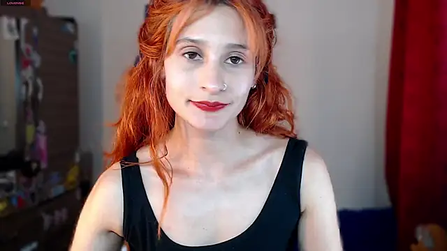 Snapshot of skinny_Raven chatting on 12.15.24 skinny Raven online show from 12.15.24