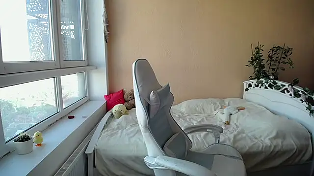 MissLinaDream online show from 09.15.25