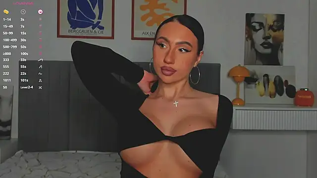 Snapshot of qsstess chatting on 01.17.25 qsstess online show from 01.17.25