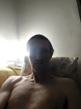 Snapshot of Zingan1983 chatting on 12.19.25 Zingan1983 online show from 12.19.25