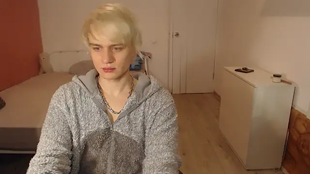 Oliver sweet  online show from 01.07.26