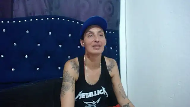 Snapshot of anyu1306 chatting on 12.28.24 anyu1306 online show from 12.28.24