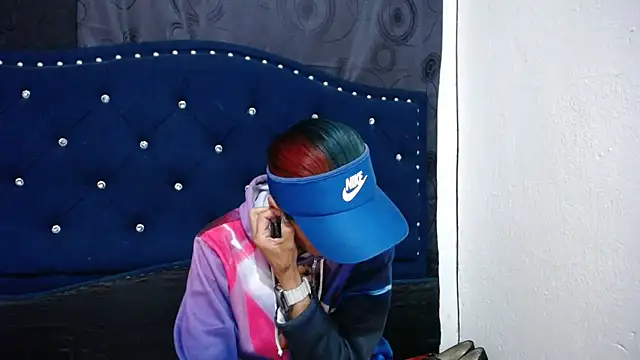 Snapshot of anyu1306 chatting on 02.28.25 anyu1306 online show from 02.28.25