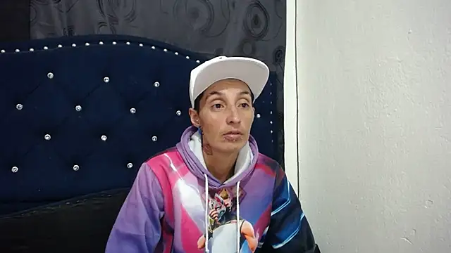 Snapshot of anyu1306 chatting on 03.01.25 anyu1306 online show from 03.01.25